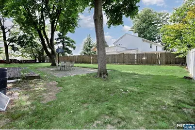 703 Chadwick Drive, Paramus, NJ 07652 - Photo 32