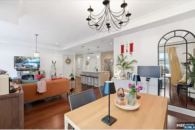 150 Henley Place 210 #210, Weehawken, NJ 07086 - Photo 10