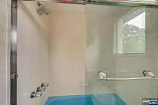 141 Middlesex Ave, Englewood Cliffs, NJ 07632 - Photo 14