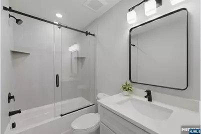 91 Union Street 1B #1B, Lodi, NJ 07644 - Photo 8