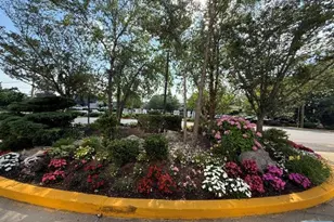 200 Winston Dr 2818, Cliffside Park, NJ 07010 - Photo 2