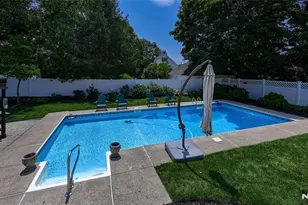 37 Keilana Dr, Wayne, NJ 07470 - Photo 2