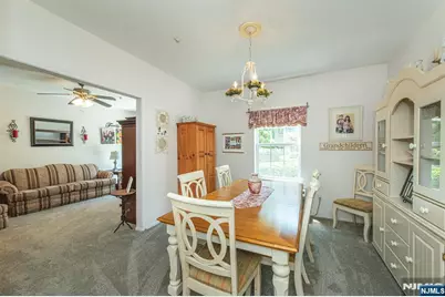 6104 Richmond Road, West Milford, NJ 07480 - Photo 10
