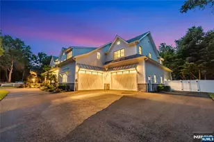 11 Green Way, Old Tappan, NJ 07675 - Photo 4