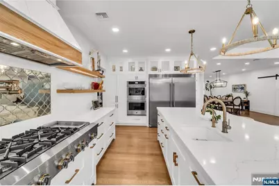 11 Green Way, Old Tappan, NJ 07675 - Photo 14