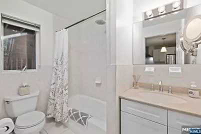 228 Lafayette Avenue, Cliffside Park, NJ 07010 - Photo 26