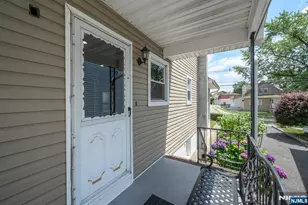 1 Veprek Ln, Hackensack, NJ 07606 - Photo 38