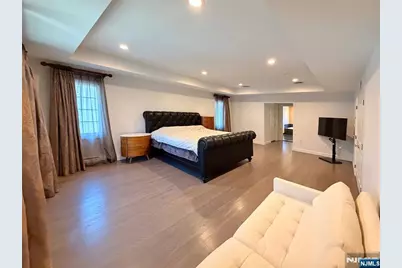 1206 Briar Way, Fort Lee, NJ 07024 - Photo 8