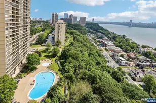 5 Horizon 1708, Fort Lee, NJ 07024 - Photo 4