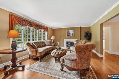 10 Arcadia Road, Woodcliff Lake, NJ 07677 - Photo 4