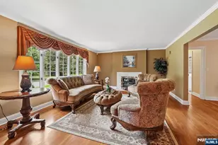 10 Arcadia Rd, Woodcliff Lake, NJ 07677 - Photo 4