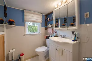 804 Saddle River Rd, Saddle Brook Township, NJ 07663 - Photo 18