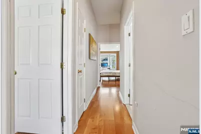 282 Roslyn Court 282X #282X, West New York, NJ 07093 - Photo 28