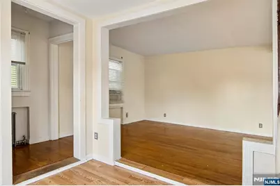 8-15 Berdan Avenue, Fair Lawn, NJ 07410 - Photo 4