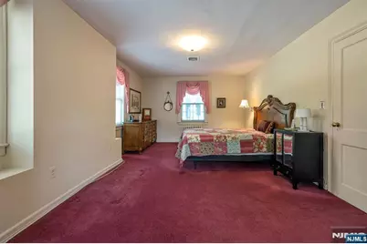 2 Allen Place, Fair Lawn, NJ 07410 - Photo 14