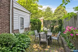 2 Allen Pl, Fair Lawn, NJ 07410 - Photo 24