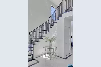 191 Nimitz Road, Paramus, NJ 07652 - Photo 4