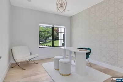 191 Nimitz Road, Paramus, NJ 07652 - Photo 16