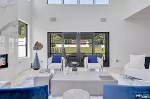 191 Nimitz Rd, Paramus, NJ 07652 - Photo 8