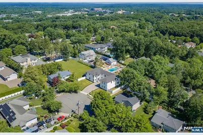 191 Nimitz Road, Paramus, NJ 07652 - Photo 48