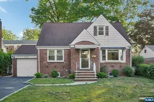 13-38 Hedman Pl, Fair Lawn, NJ 07410 - Photo 6
