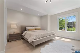 2038 Hoefleys Ln A, Fort Lee, NJ 07024 - Photo 26