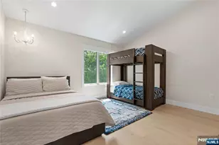 2038 Hoefleys Ln A, Fort Lee, NJ 07024 - Photo 30