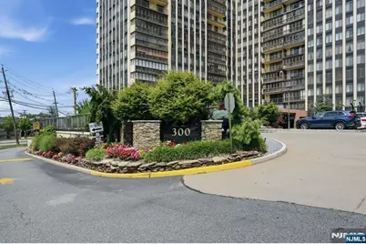 300 Winston Drive C0518 #C0518, Cliffside Park, NJ 07010 - Photo 1