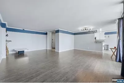 300 Winston Drive C0518 #C0518, Cliffside Park, NJ 07010 - Photo 4