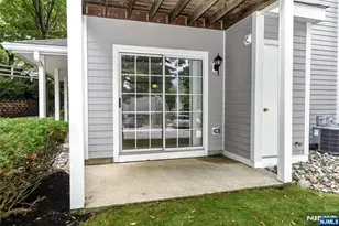 1099 Devon Ct 1099, Mahwah, NJ 07430 - Photo 18