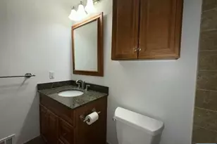 1047 Cambridge Ct 1047, Mahwah, NJ 07430 - Photo 16