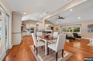 1050 W Pines Lake Dr, Wayne, NJ 07470 - Photo 8