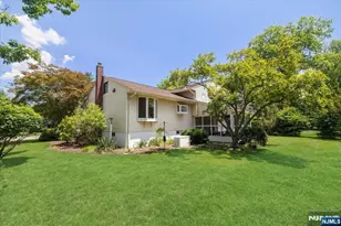 753 Village Rd, Oradell, NJ 07649 - Photo 34