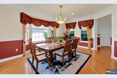 154 Tanglewood Pass, Jefferson Township, NJ 07849 - Photo 8