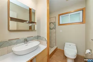 77 E Lake Dr, Wayne, NJ 07470 - Photo 22