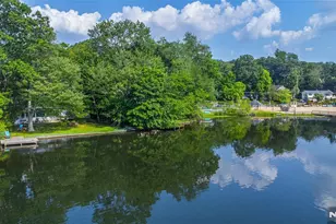 77 E Lake Dr, Wayne, NJ 07470 - Photo 34