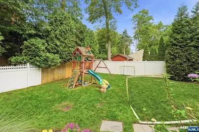 58 Mackay Avenue, Waldwick, NJ 07463 - Photo 36