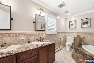58 Mackay Avenue, Waldwick, NJ 07463 - Photo 20