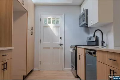 25 Lakeview Drive, Emerson, NJ 07630 - Photo 12