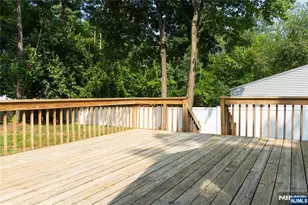 25 Lakeview Dr, Emerson, NJ 07630 - Photo 38