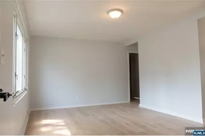 25 Lakeview Drive, Emerson, NJ 07630 - Photo 4