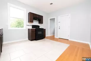 737 S 14th St, Newark, NJ 07103 - Photo 4