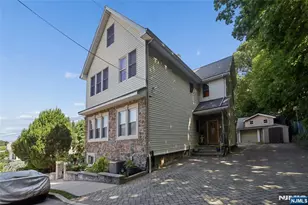 105 Kossuth St, Wallington, NJ 07057 - Photo 26