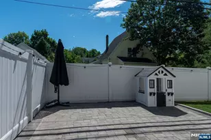 77 E Clinton Ave, Bergenfield, NJ 07621 - Photo 32