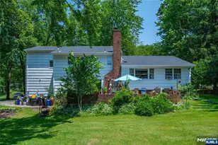 5 Brookwood Dr, West Caldwell, NJ 07006 - Photo 28