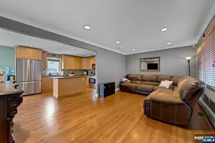 59 Mitchell Ave, Totowa, NJ 07512 - Photo 4