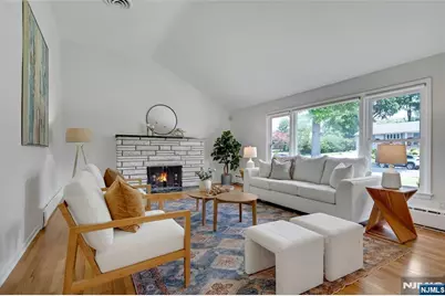 117 Yantacaw Brook Road, Montclair, NJ 07043 - Photo 4
