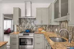 135 Bellair Rd, Ridgewood, NJ 07450 - Photo 12