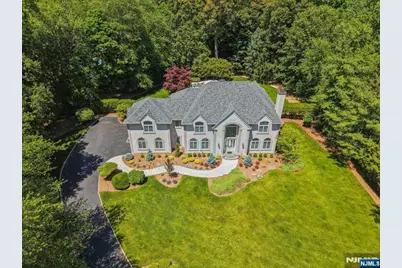 114 Valley Road, Allendale, NJ 07401 - Photo 2