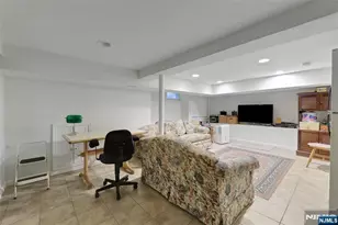 431 Maitland Ave, Teaneck Township, NJ 07666 - Photo 18